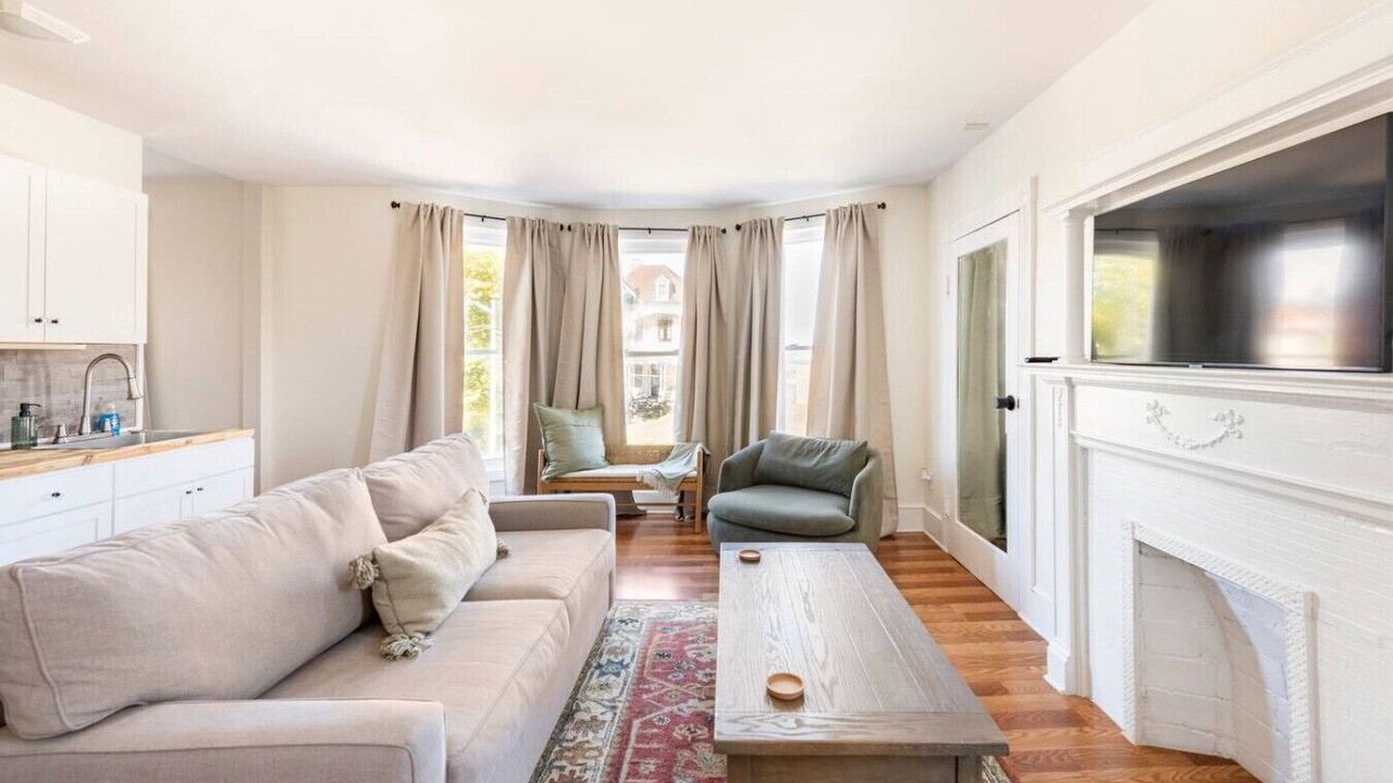 Photo of Livingroom in Danville