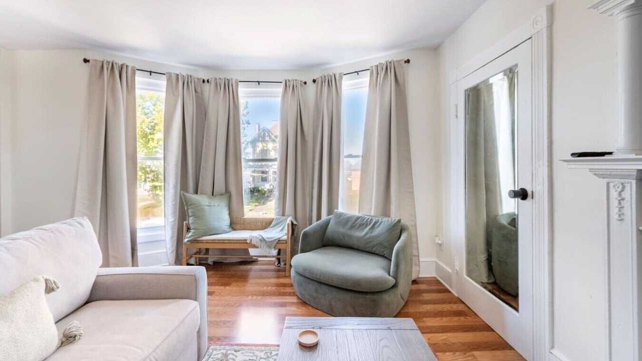Photo of Livingroom in Danville