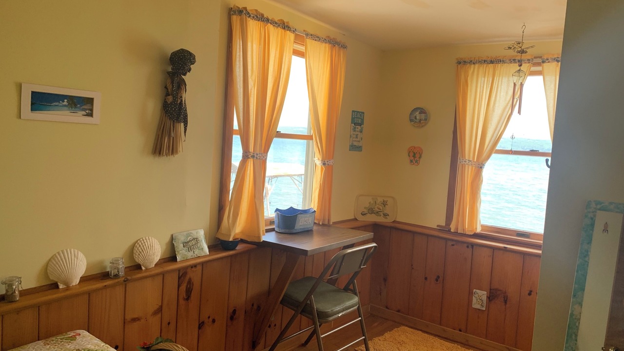 Photo of Bedroom in Town of Torrey