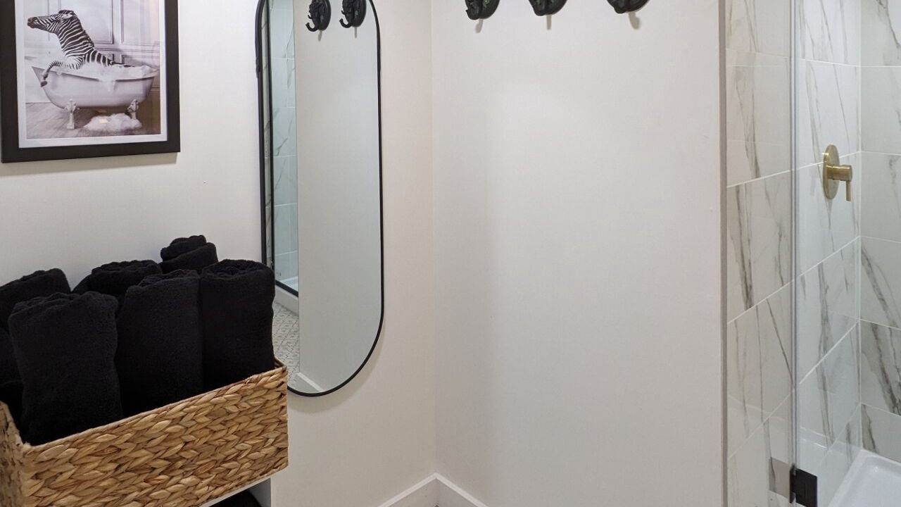 Photo of Bathroom in New Paris