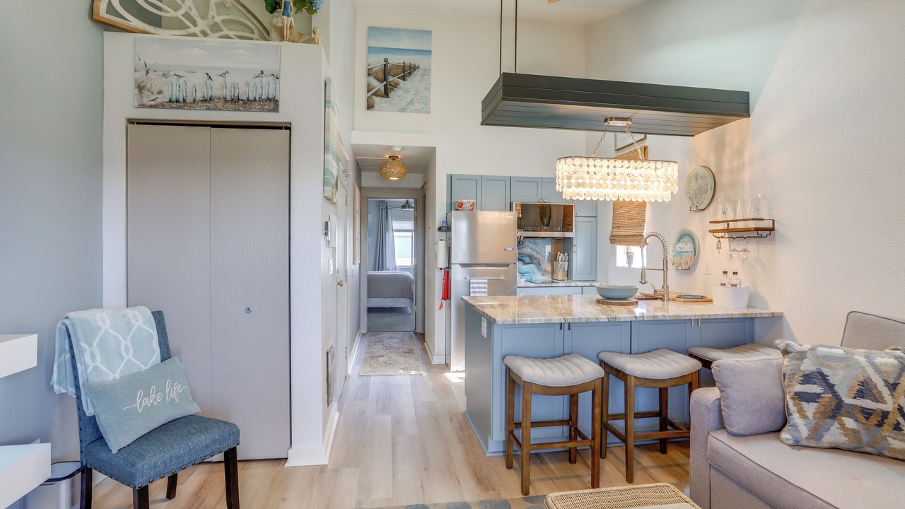 Photo of Livingroom in Oak Harbor