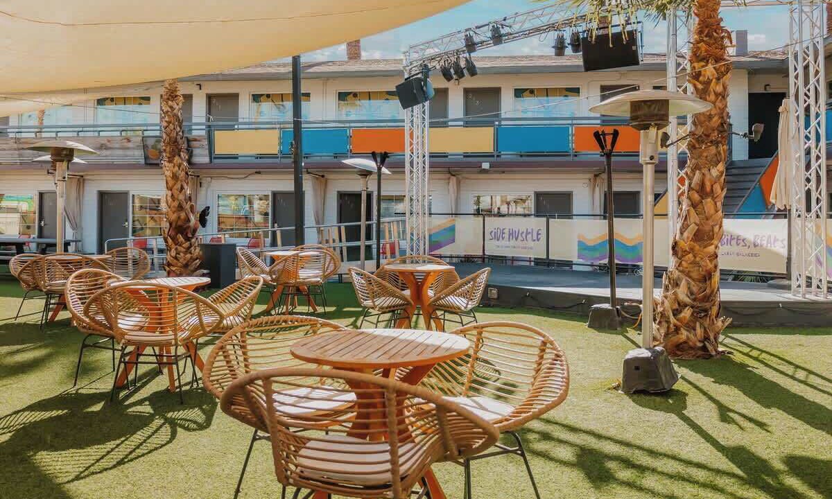 Photo of Outdoor in Governmental Mall