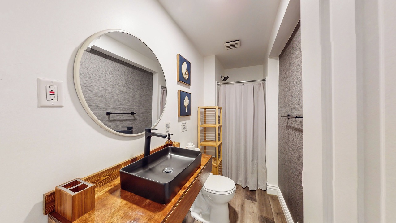 Photo of Bathroom in Beechmont