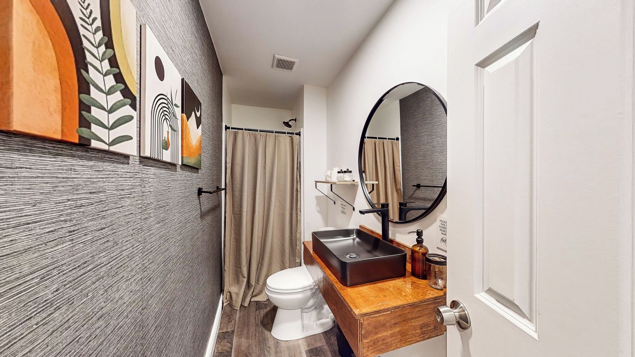 Photo of Bathroom in Beechmont