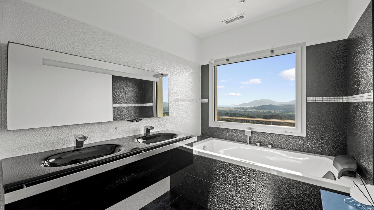 Photo of Bathroom in Bastelicaccia