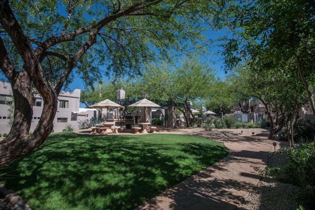 Photo of Outdoor in Village Vista