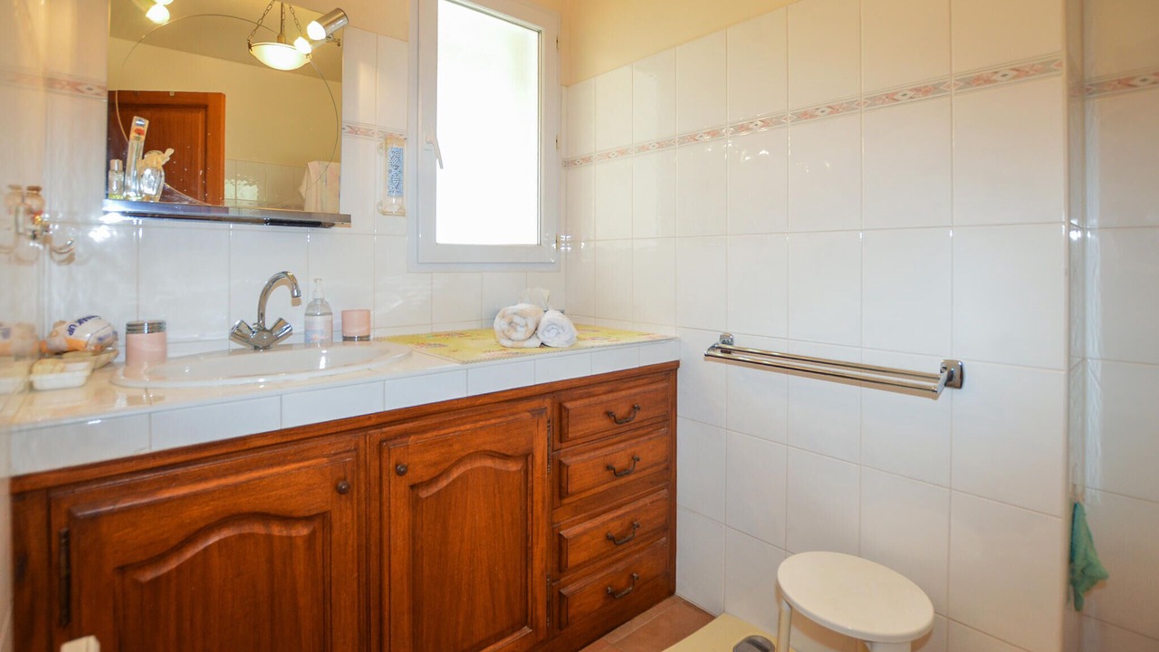 Photo of Bathroom in Residences du Golfe de Lava