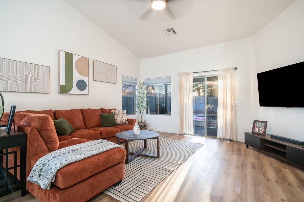 Photo of Livingroom in Mountain Vista Ranch