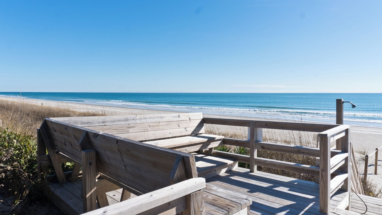 Photo of Others in Pine Knoll Shores
