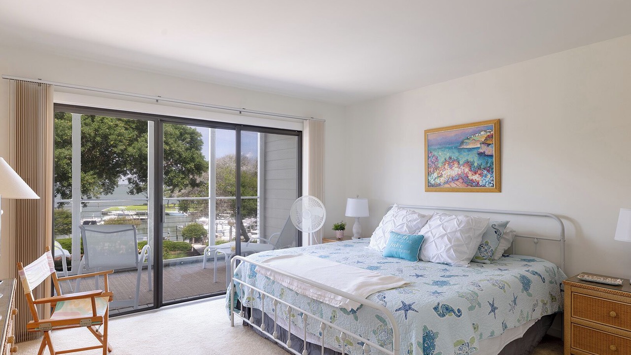 Photo of Others in Pine Knoll Shores
