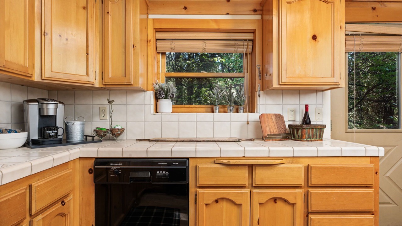 Photo of Kitchen in Shaver Lake