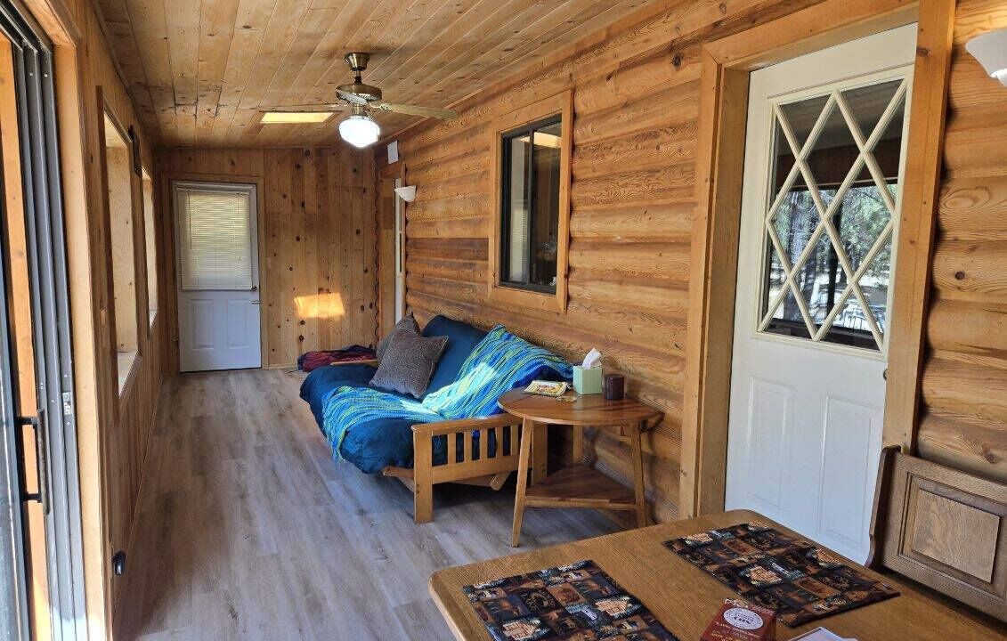 Photo of Livingroom in Eagar