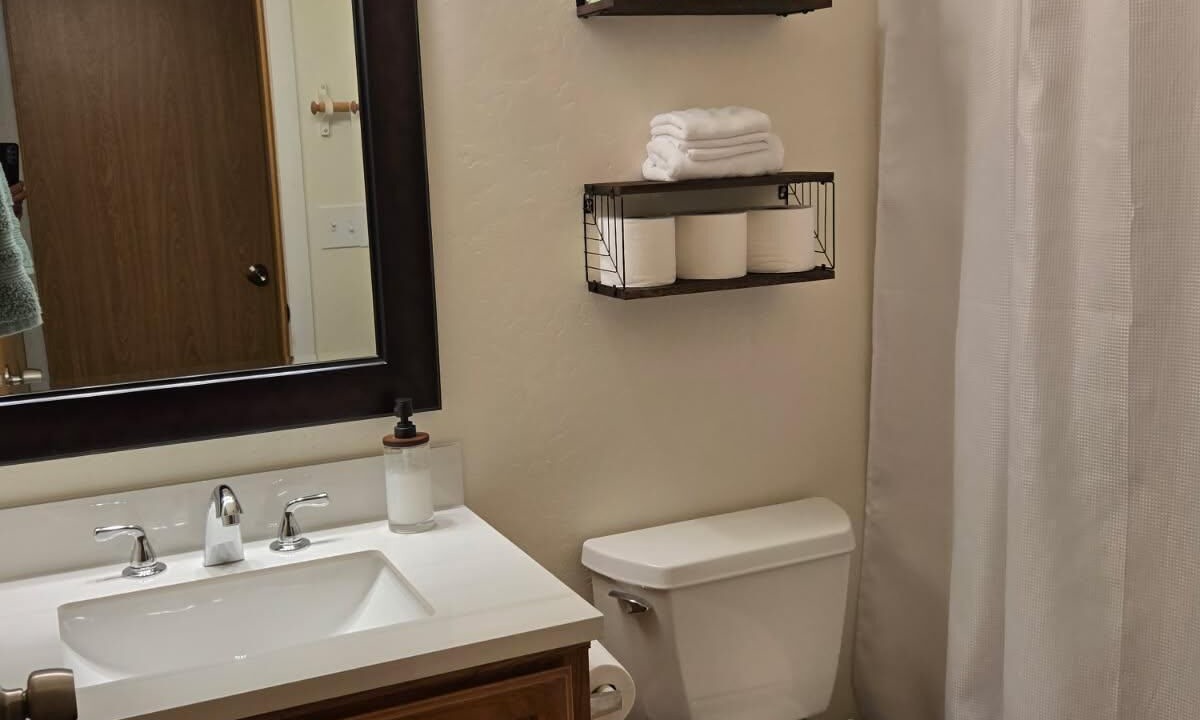 Photo of Bathroom in Eagar