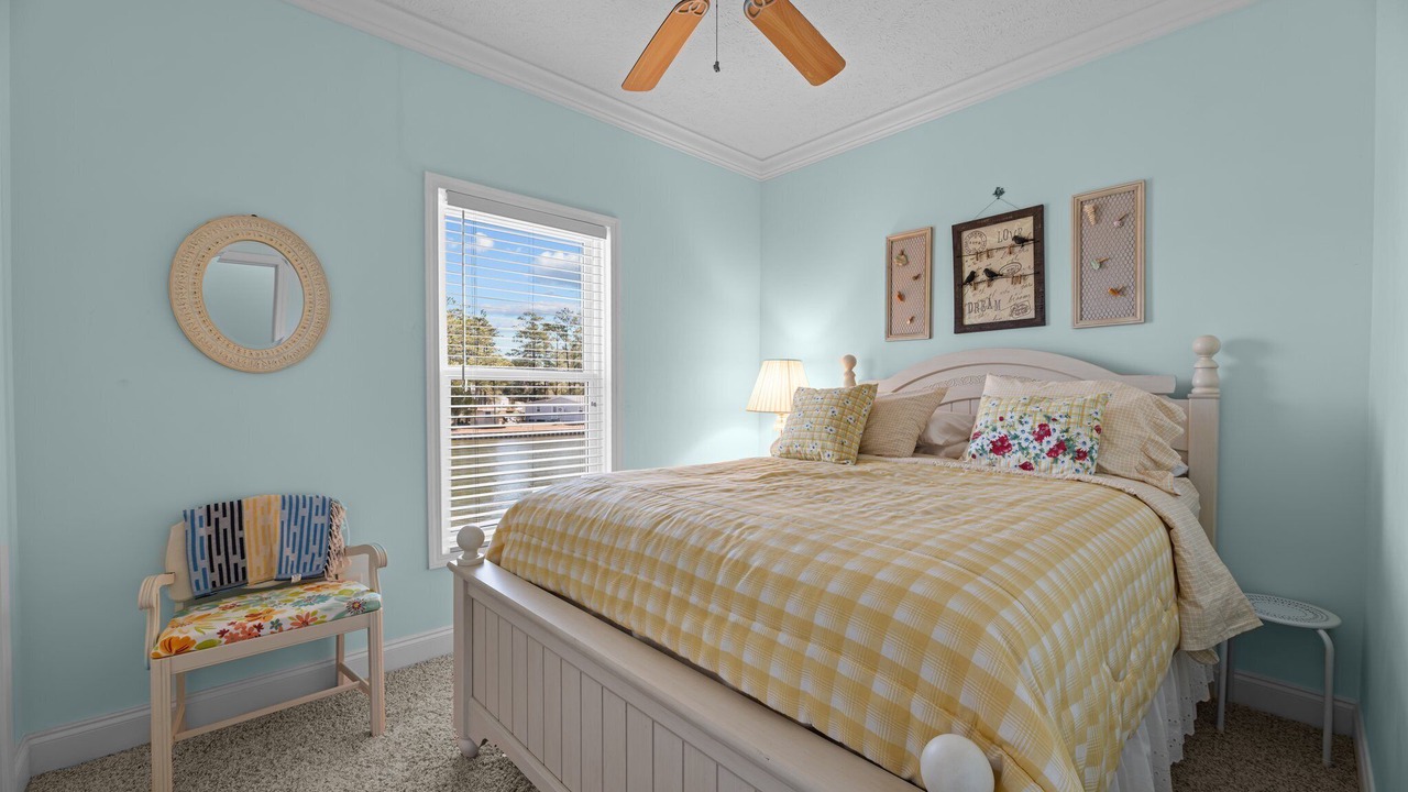 Photo of Bedroom in Merritt