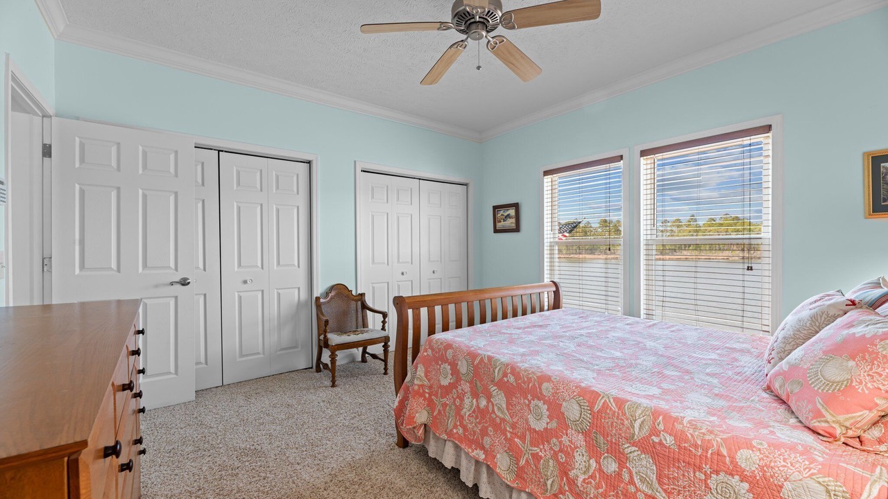 Photo of Bedroom in Merritt