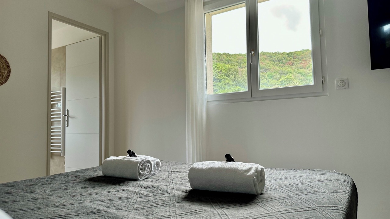 Photo of Bedroom in Sari-Solenzara