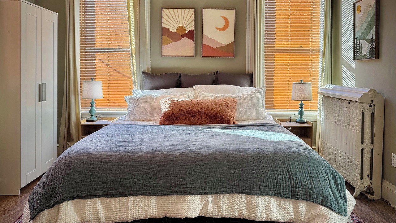 Photo of Bedroom in Walnut Hills