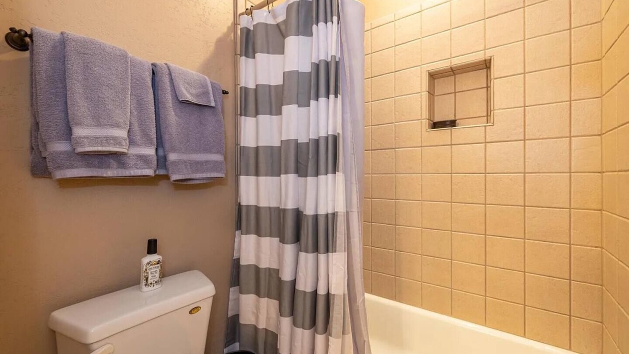 Photo of Bathroom in Ponderosa Trails