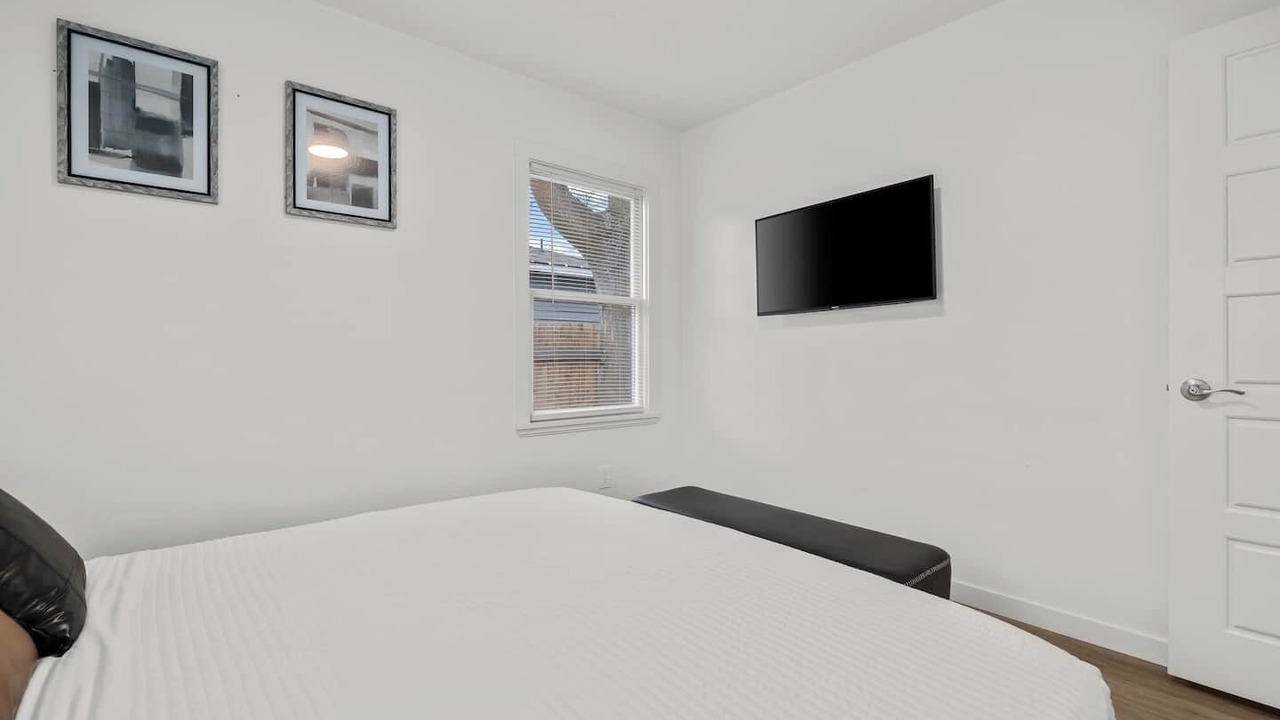 Photo of Bedroom in Veterans Park