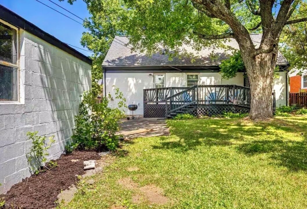 Photo of Outdoor in Lexington