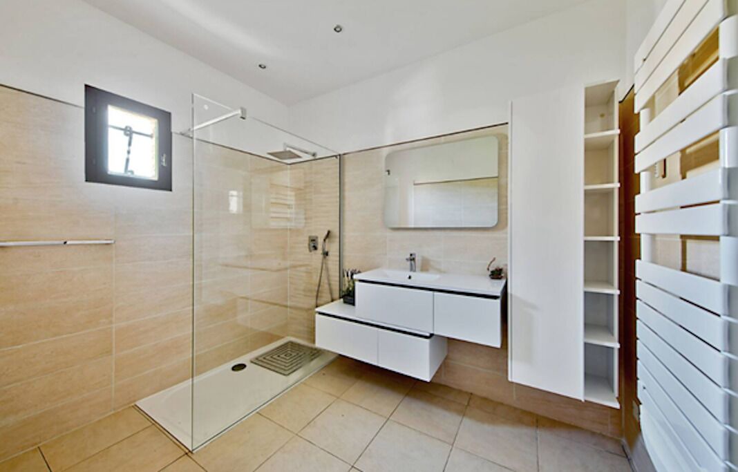 Photo of Bathroom in Molini