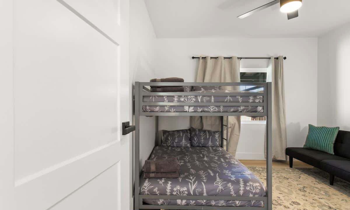 Photo of Bedroom in Encanto
