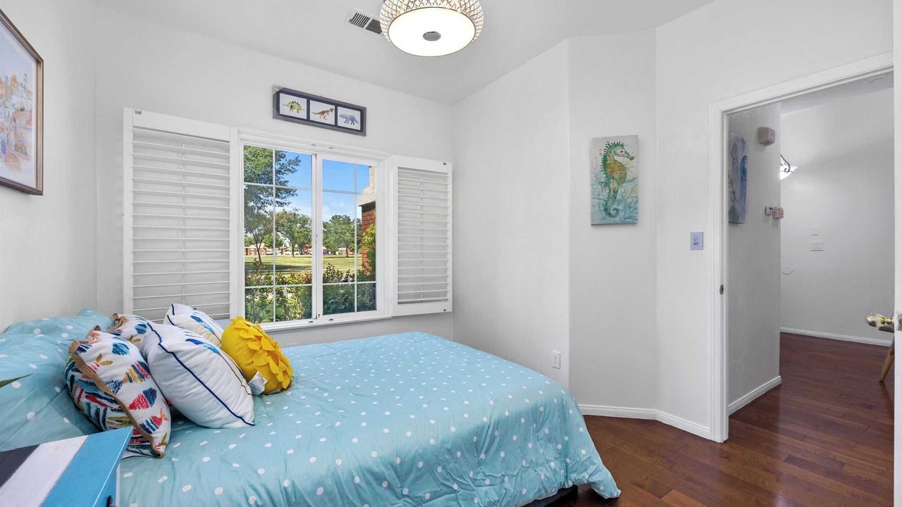 Photo of Bedroom in Greenacres