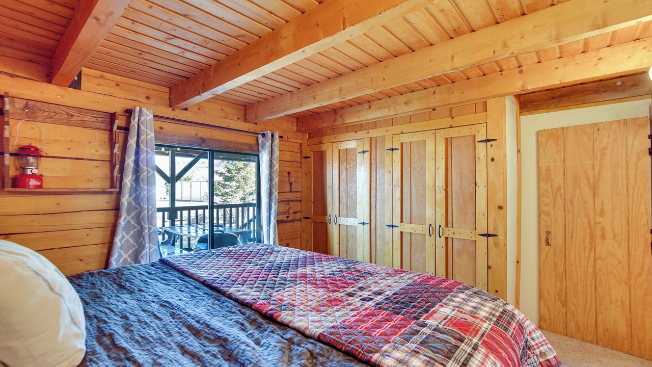 Photo of Bedroom in Koosharem