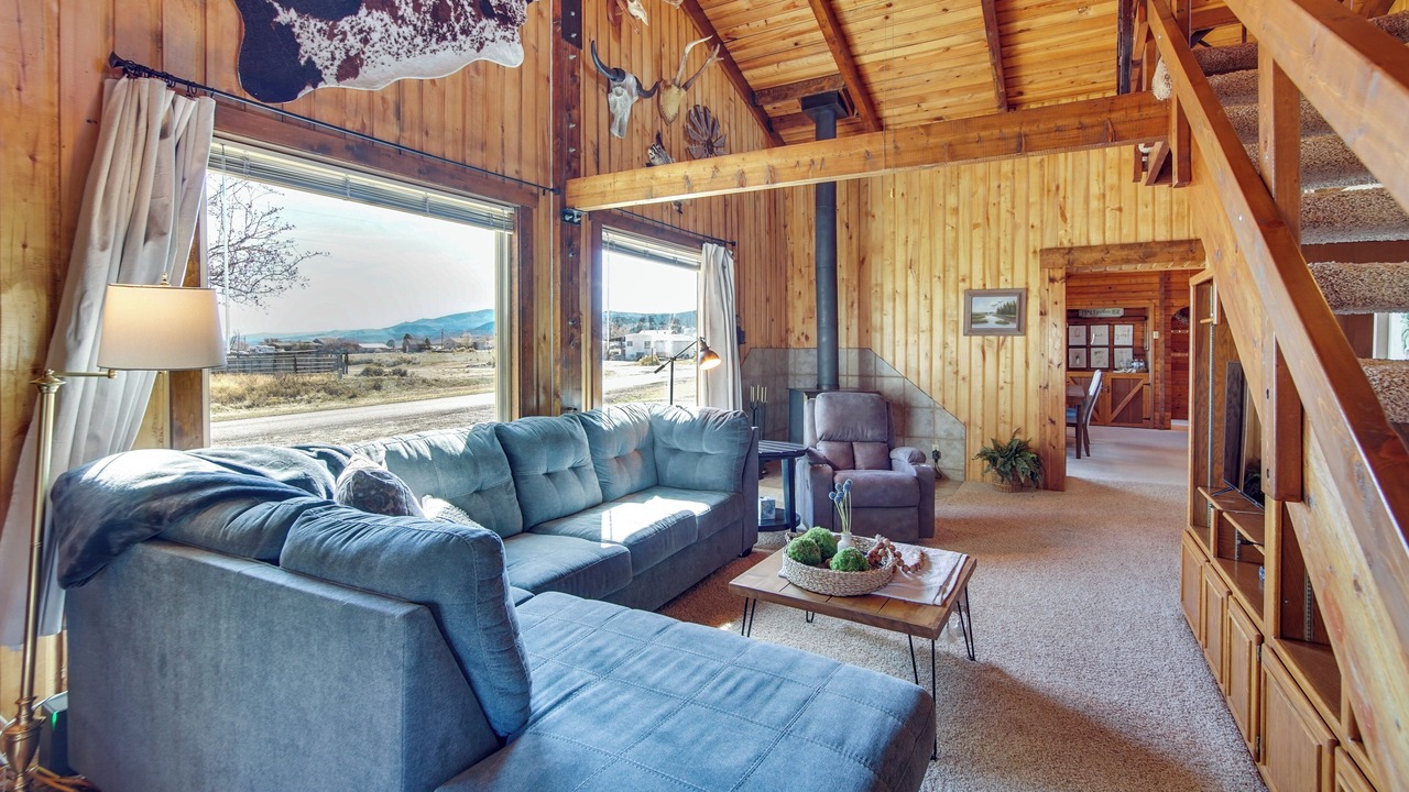 Photo of Livingroom in Koosharem