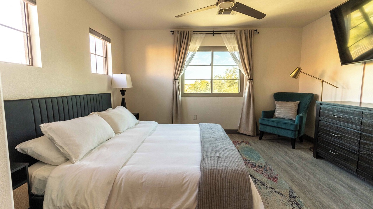Photo of Bedroom in Desert Ridge