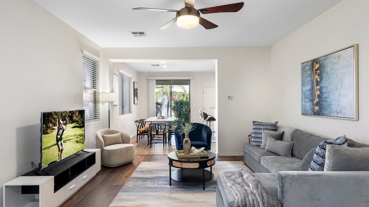 Photo of Livingroom in Stetson Valley
