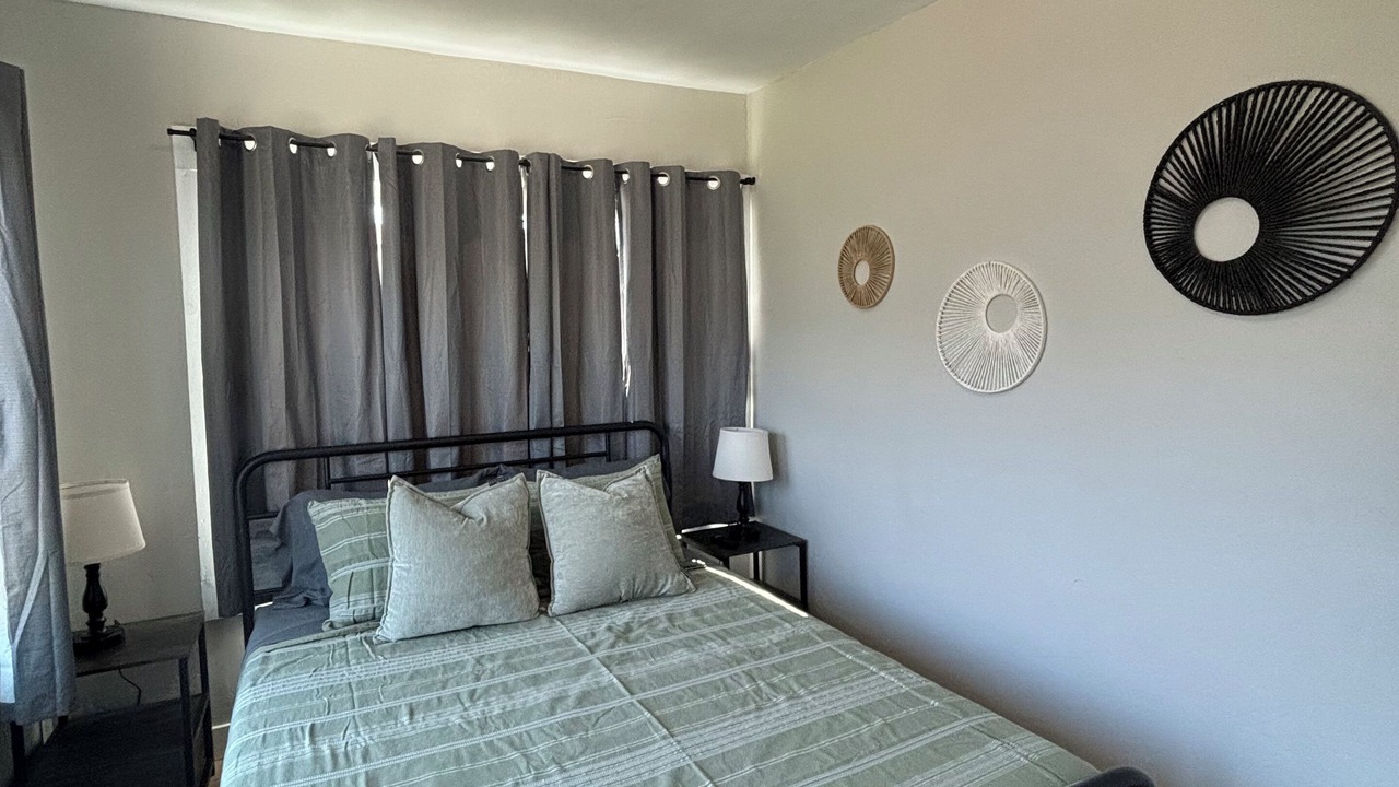 Photo of Bedroom in Porterville