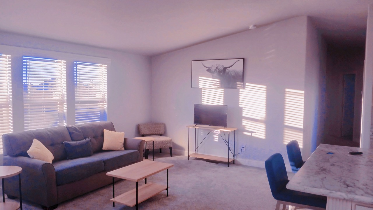 Photo of Livingroom in Willow Beach
