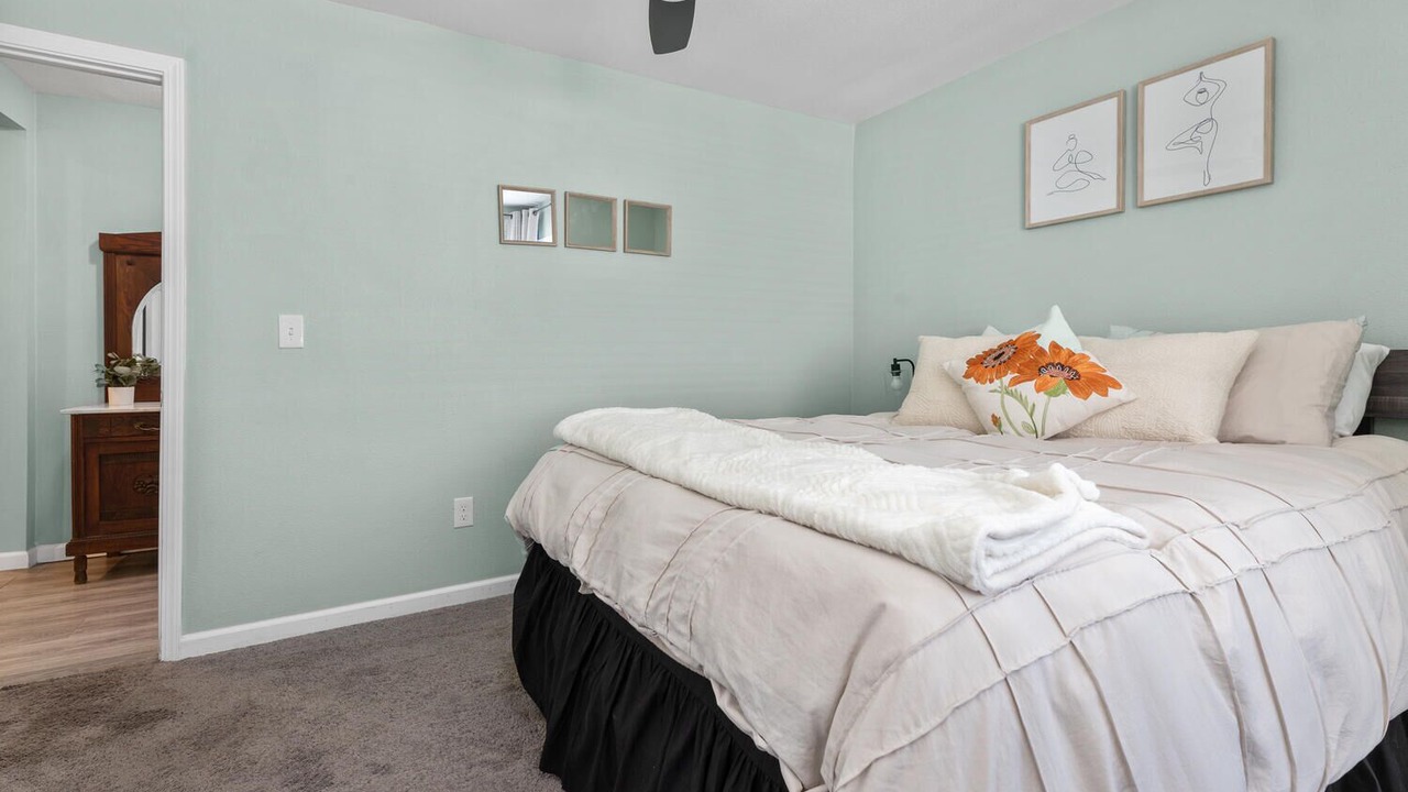 Photo of Bedroom in Springville