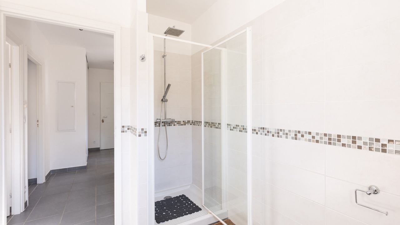 Photo of Bathroom in Ponte-Leccia