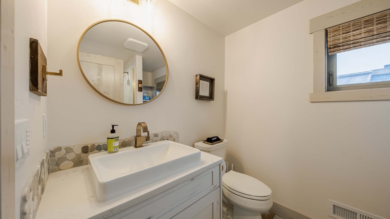 Photo of Bathroom in Eureka