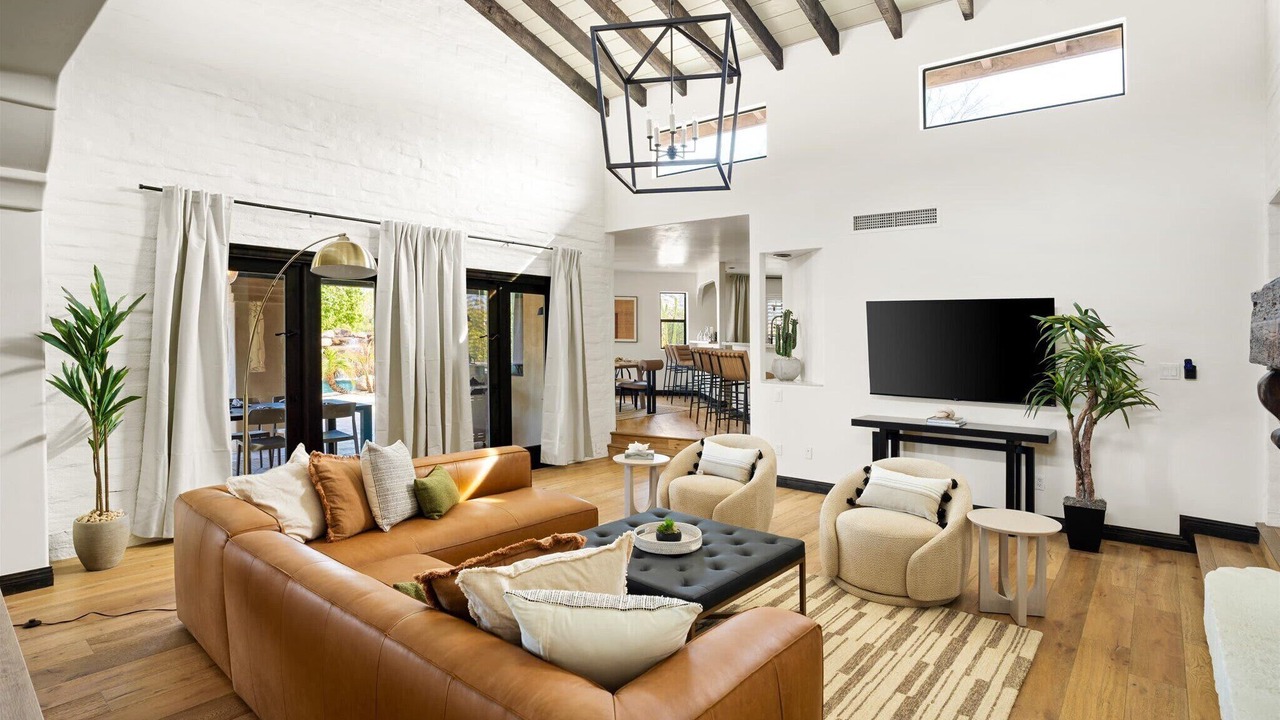Photo of Bedroom in Paradise View Estates