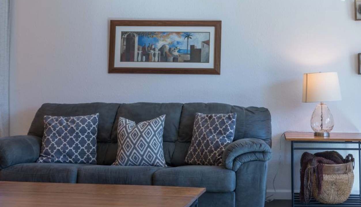 Photo of Livingroom in Sun Groves
