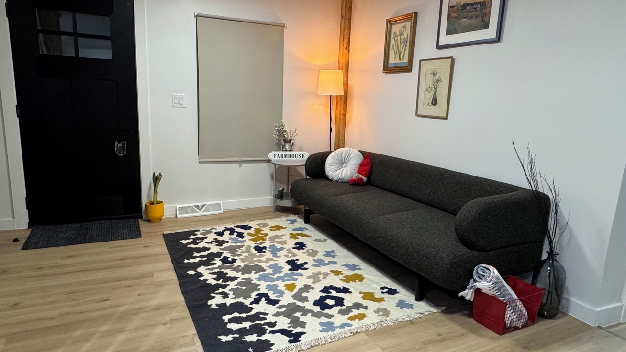 Photo of Livingroom in Ross