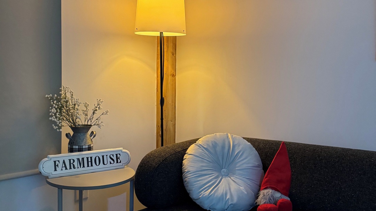 Photo of Livingroom in Ross