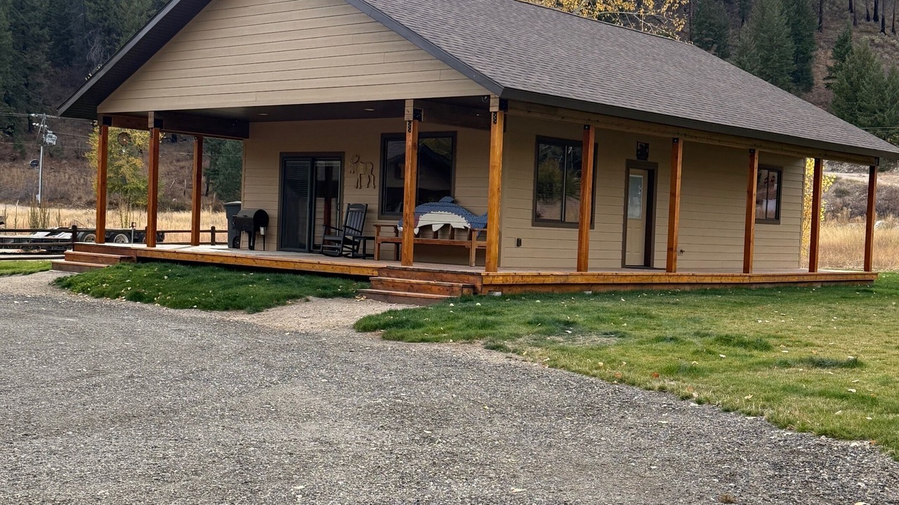 Photo of Outdoor in Pine