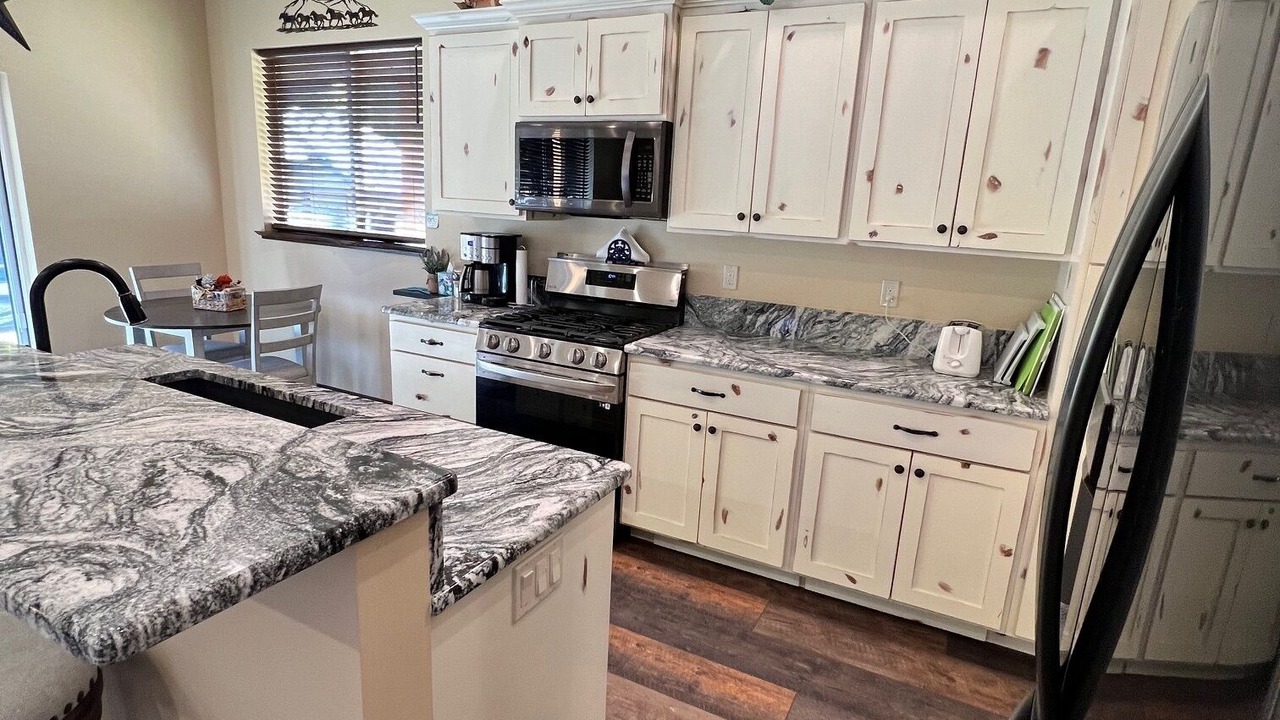 Photo of Kitchen in Pine