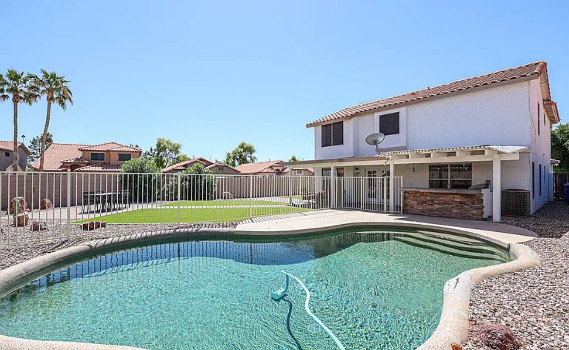 Photo of Outdoor in Avondale