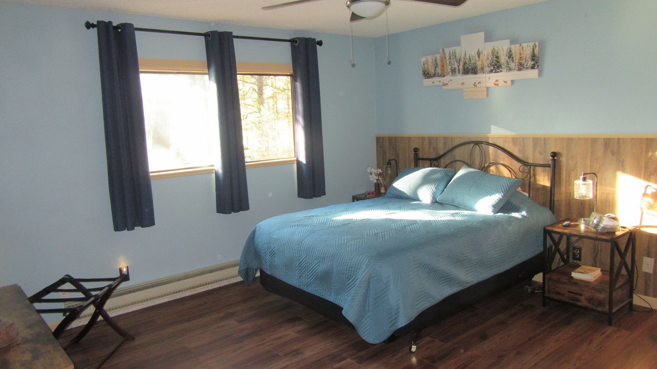 Photo of Bedroom in Pinetop