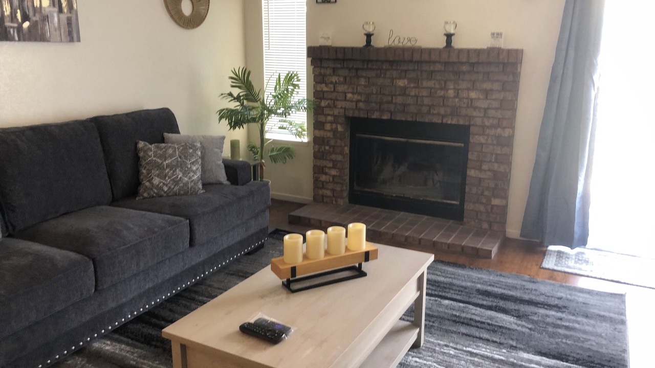 Photo of Livingroom in Pumpkin Center