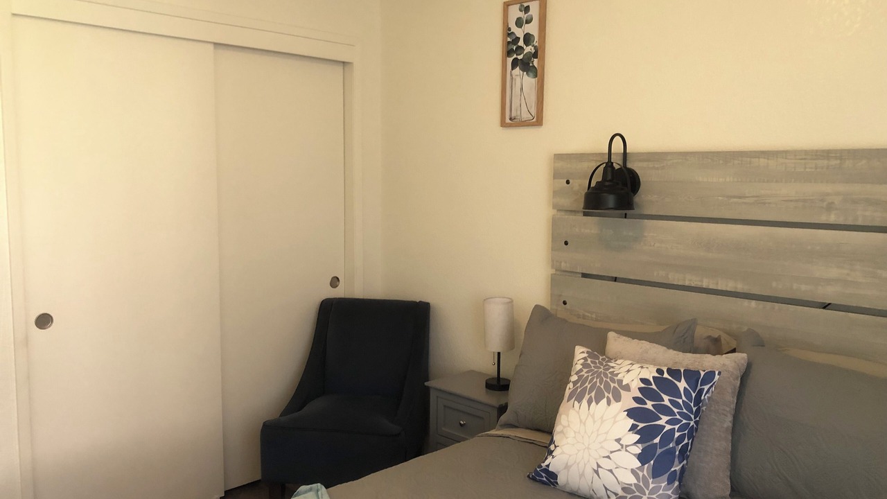 Photo of Bedroom in Pumpkin Center