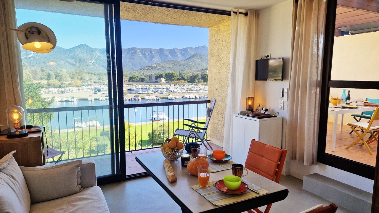 Photo of Livingroom in Saint-Florent
