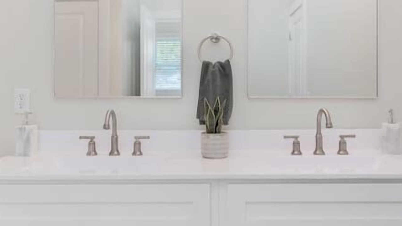 Photo of Bathroom in Wilmington Historic District