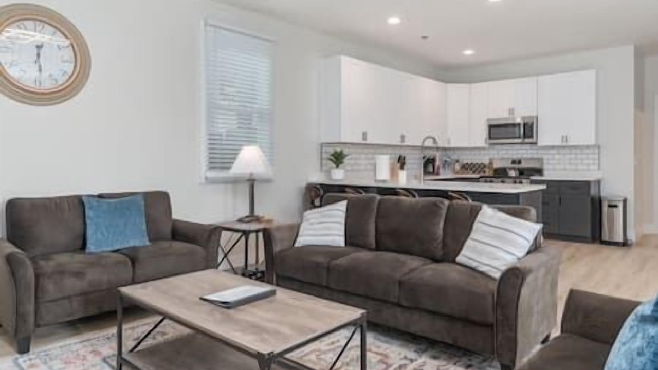Photo of Livingroom in Wilmington Historic District