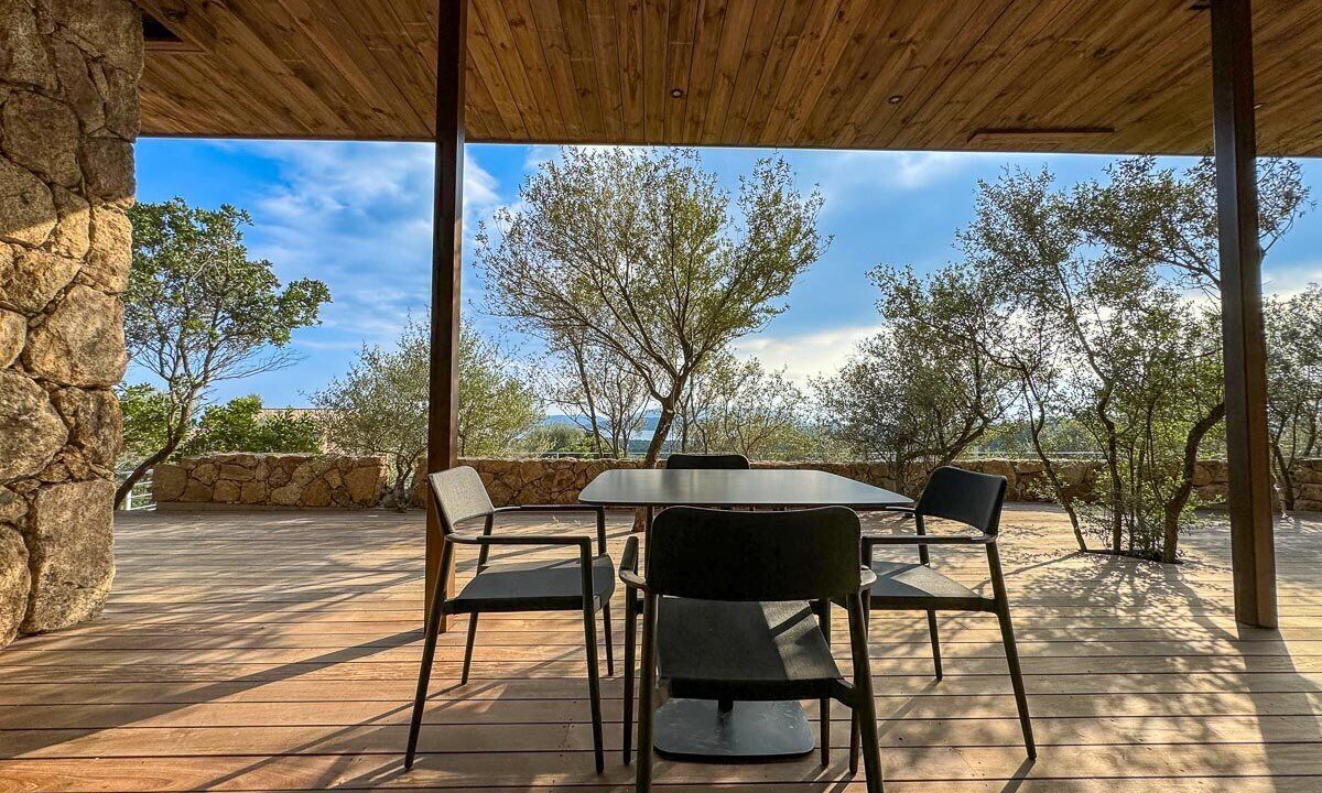 Photo of Outdoor in Cirendinu